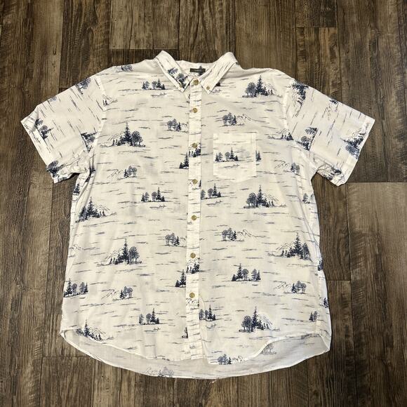 Eddie Bauer Men’s Short Sleeve Button Down Shirt Mountains Trees 2XL Classic Fit - Picture 1 of 5
